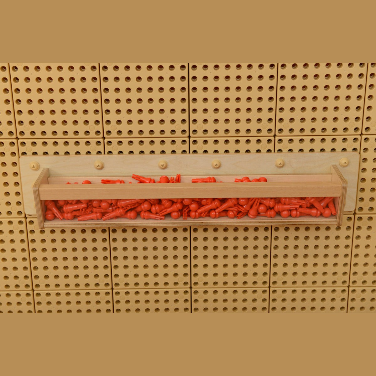 Materialkasten für die STEM-Wand