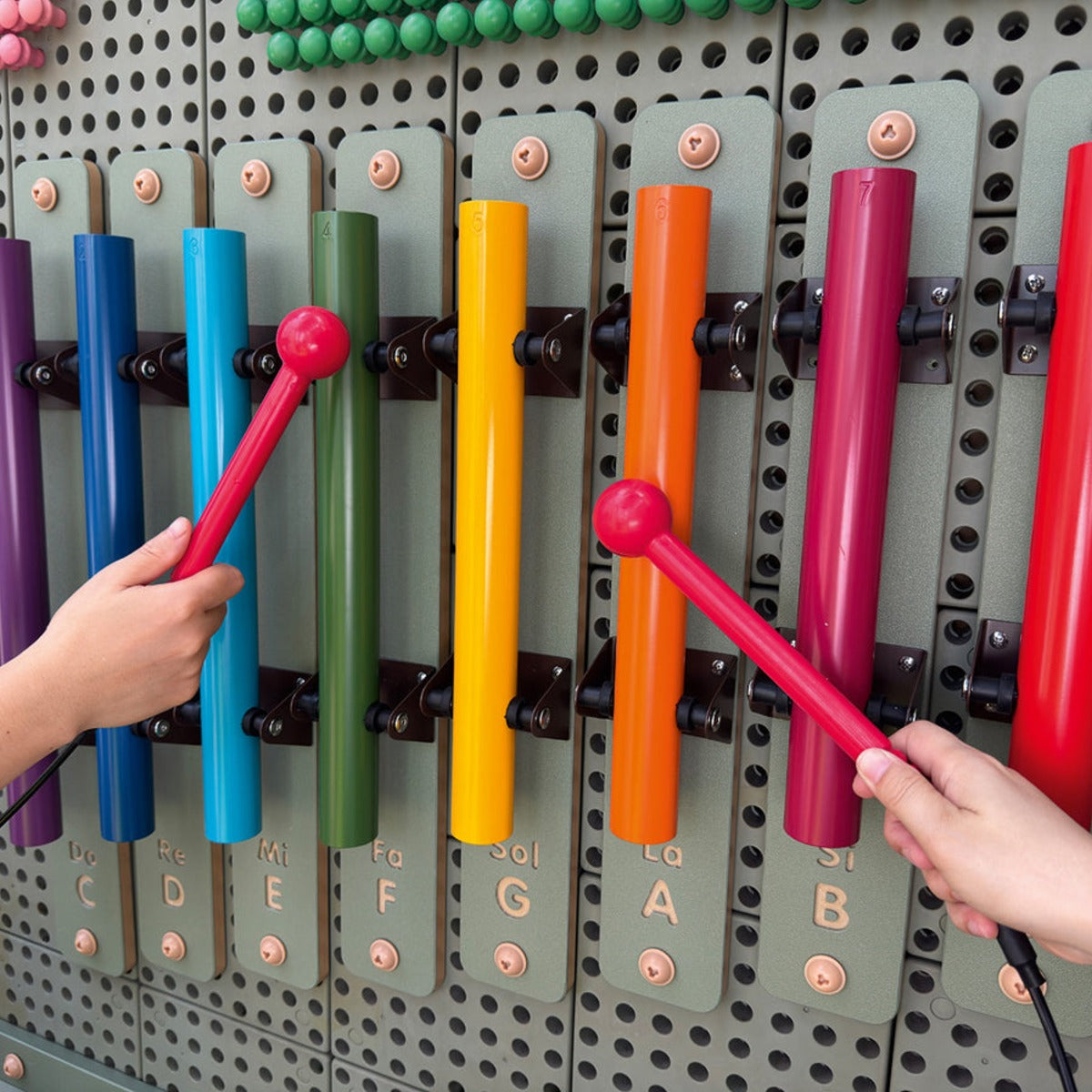 Glockenspiel für die STEM-Wand