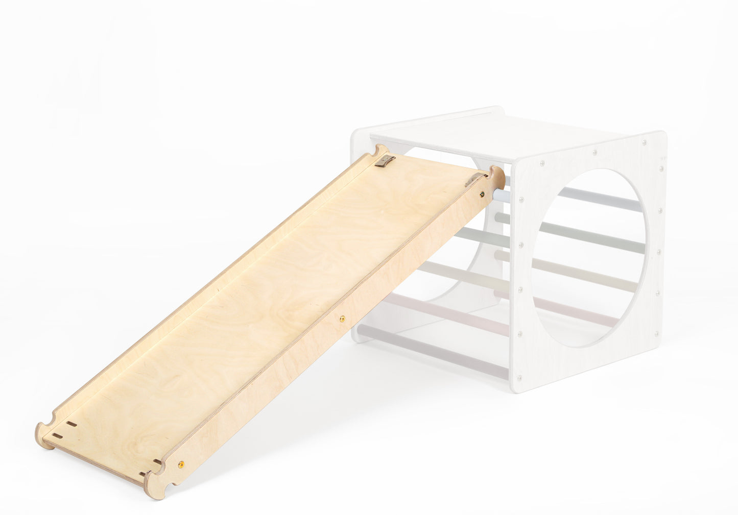 Kletter- und Rutschrampe