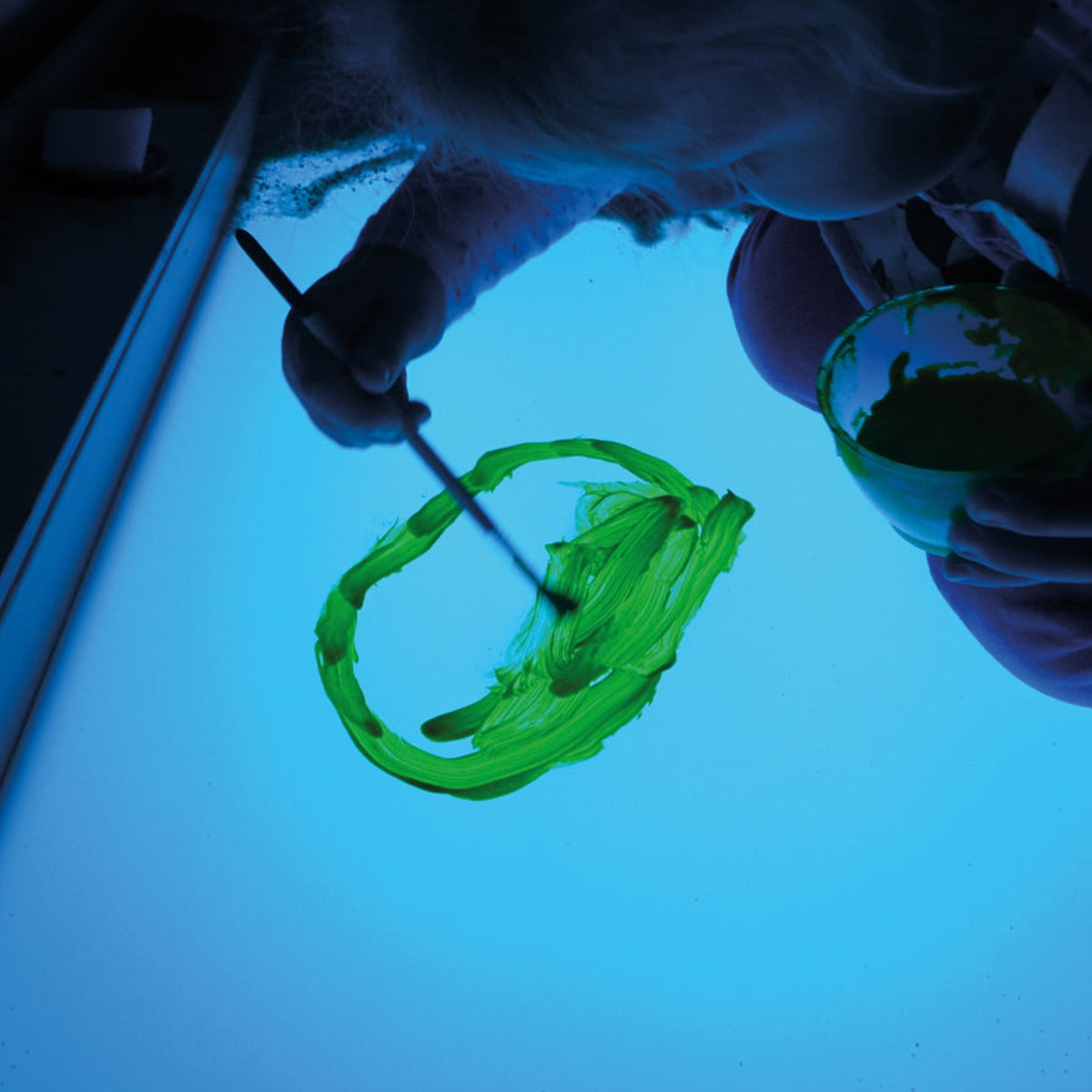 Leuchtsandkasten, 84 × 70 cm