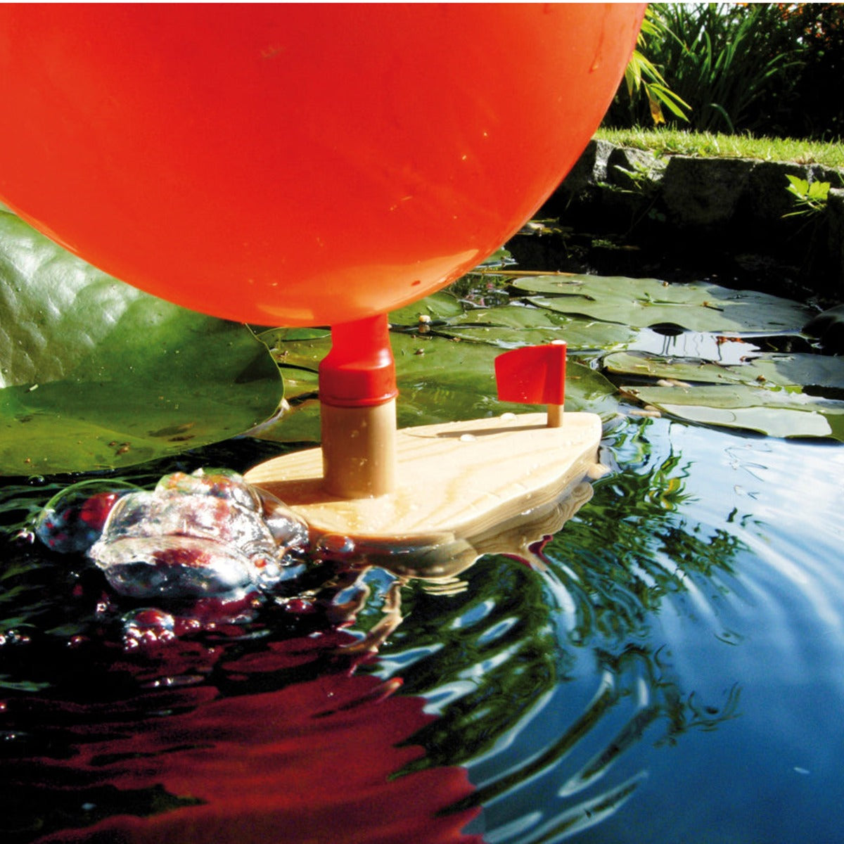 Knatterboot mit Ballonantrieb – Bild 2