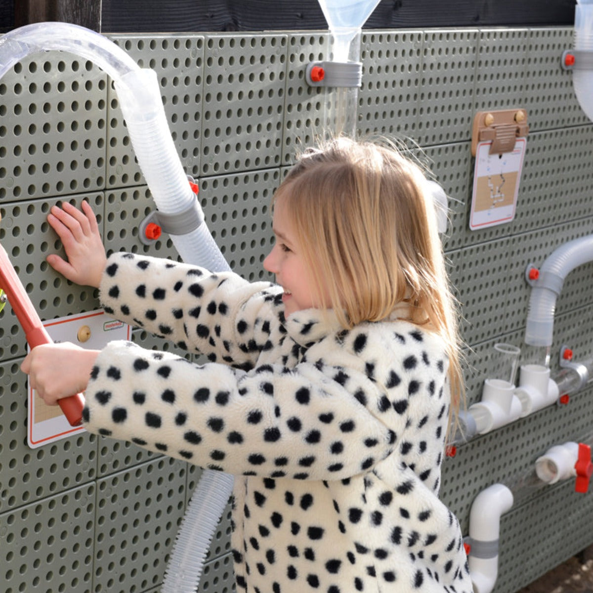 Wasserpumpe für die STEM-Wand