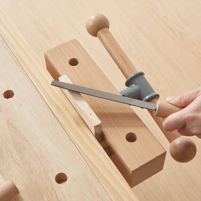 Werkbank mit 2 Schraubstöcken